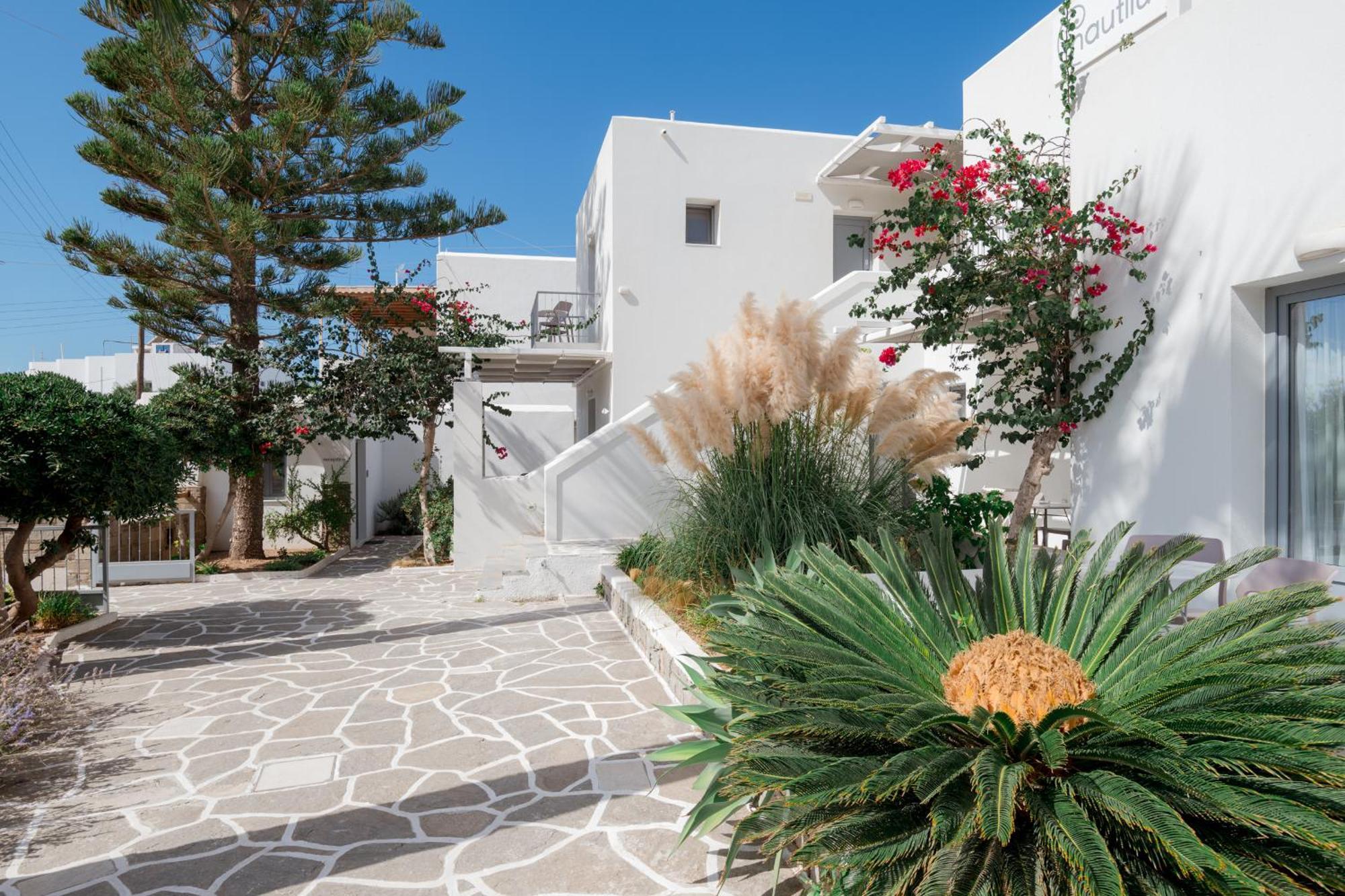 Nautilus Apartments-Suites Páros Exterior foto